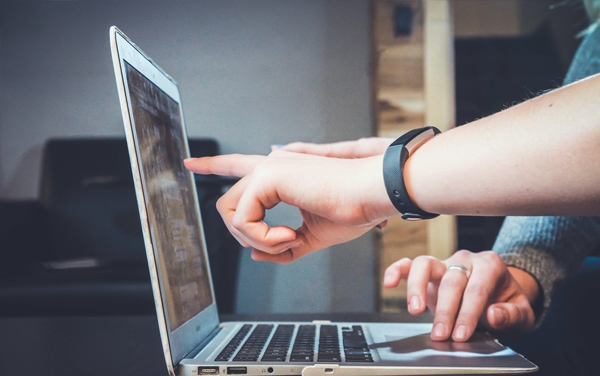 Customized synthesis